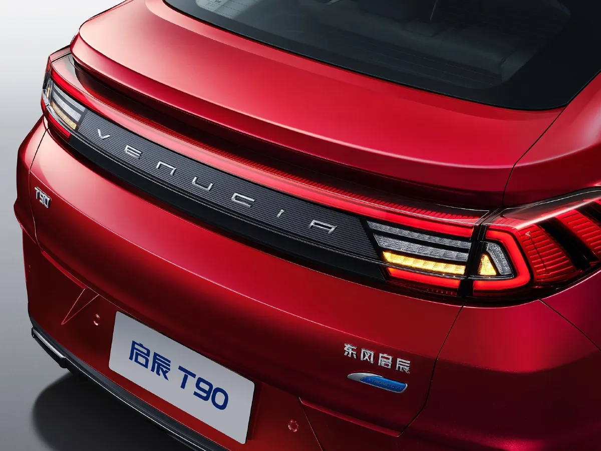 Venucia T90,autocango,china used car exporter,china ev exporter,chinese used car exporter,chinese used ev exporter