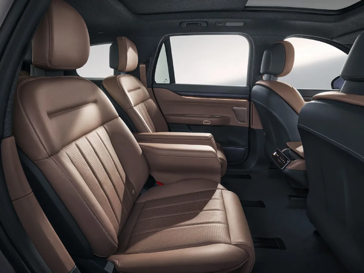 NIO ES8,autocango,china used car exporter,china ev exporter,chinese used car exporter,chinese used ev exporter