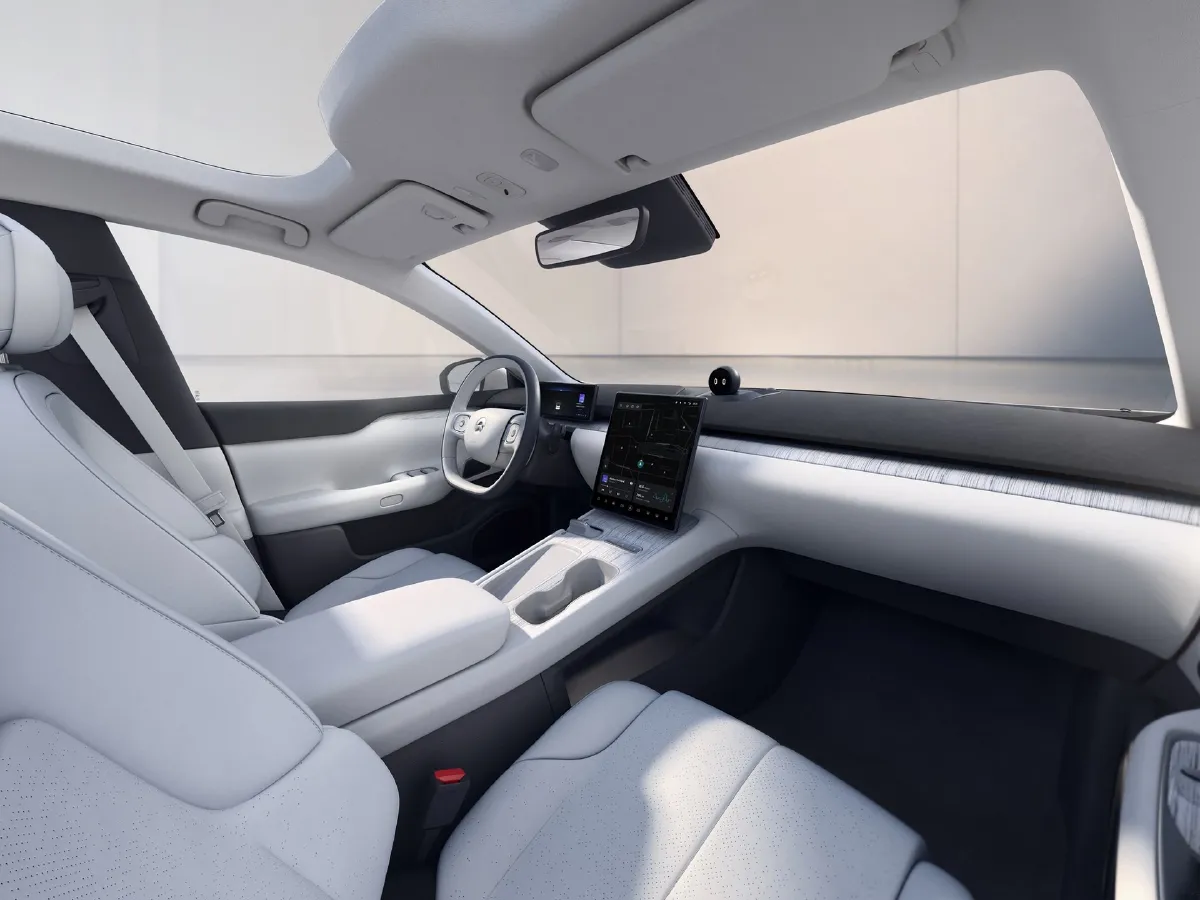 NIO ET7,autocango,china used car exporter,china ev exporter,chinese used car exporter,chinese used ev exporter