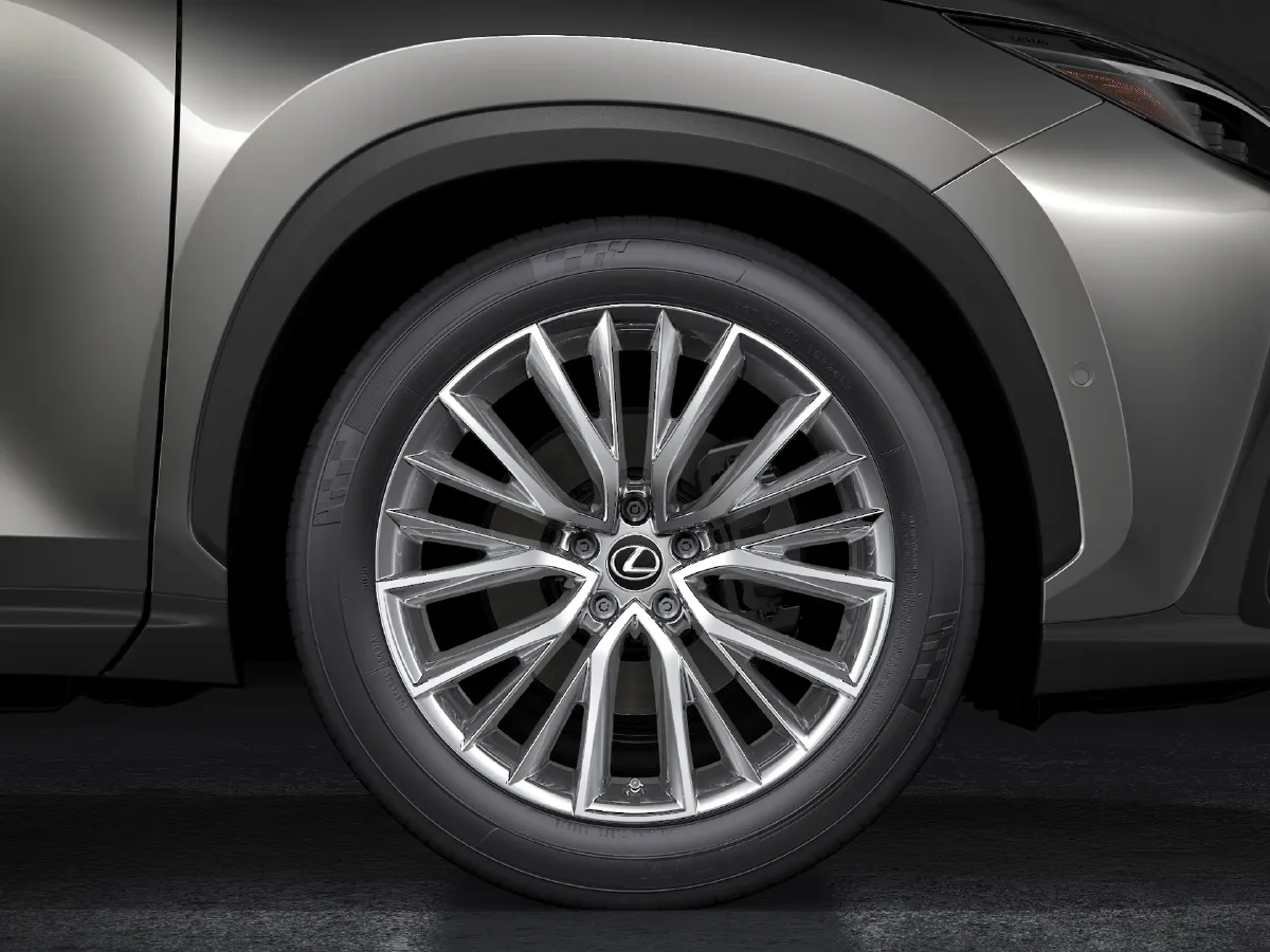 2024 Lexus NX 2.5L 185HP L4 E-CVT PHEV 16KWH,autocango,china used car exporter,china ev exporter,chinese used car exporter,chinese used ev exporter