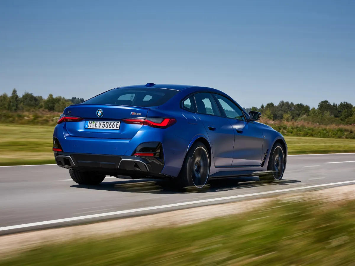 BMW i4,autocango,china used car exporter,china ev exporter,chinese used car exporter,chinese used ev exporter