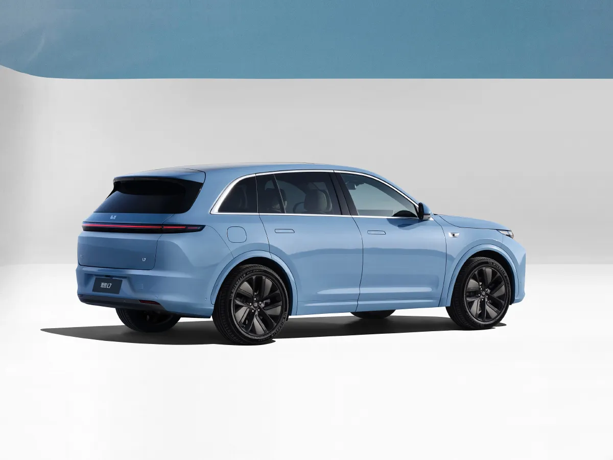 Li L7,autocango,china used car exporter,china ev exporter,chinese used car exporter,chinese used ev exporter