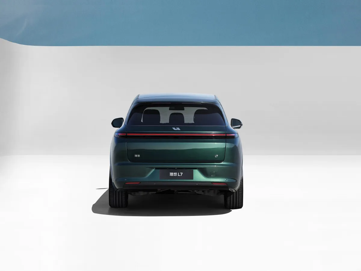 Li L7,autocango,china used car exporter,china ev exporter,chinese used car exporter,chinese used ev exporter