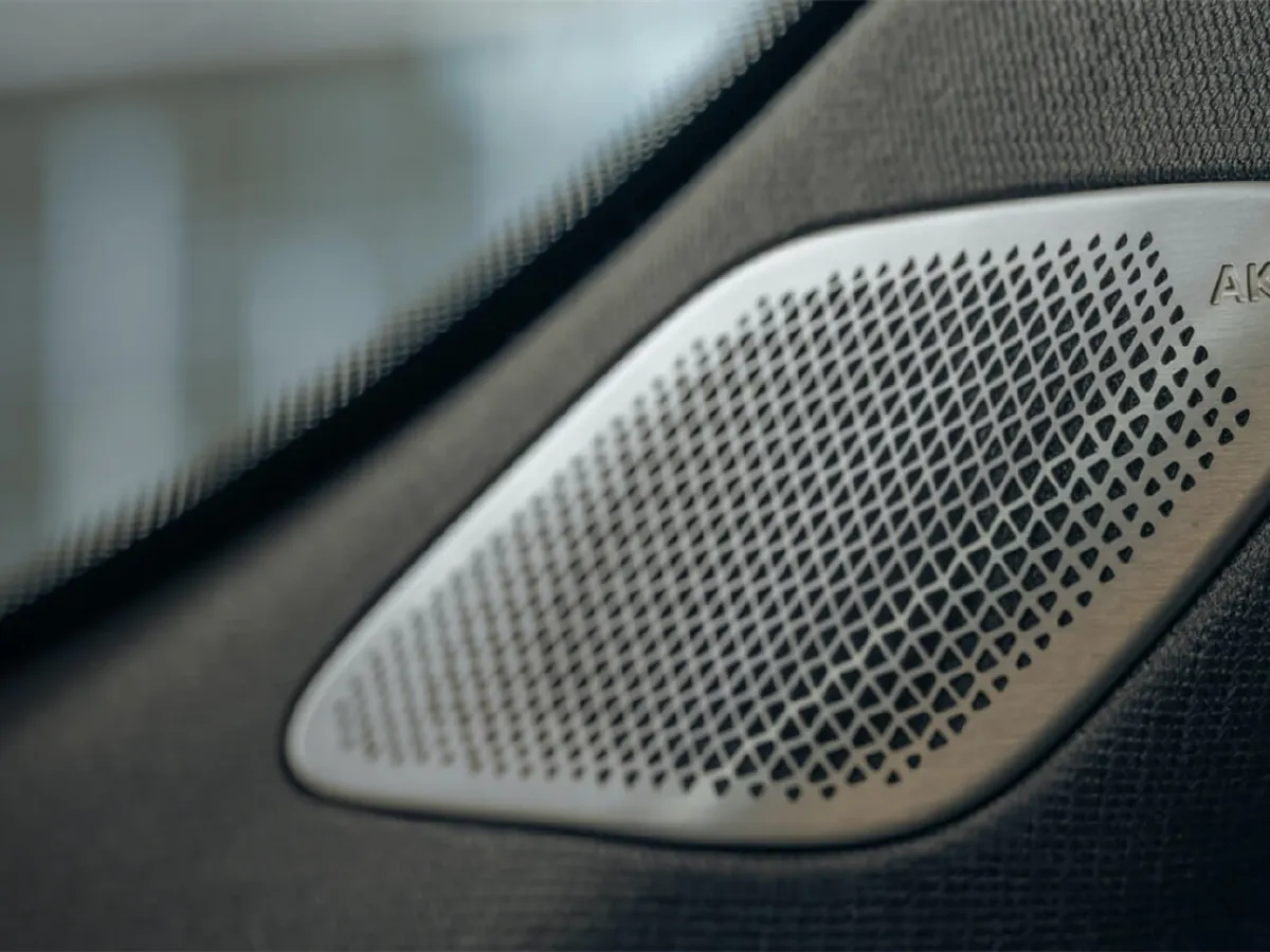 2024 Cadillac XT4 2.0T 237HP L4 9AT,autocango,china used car exporter,china ev exporter,chinese used car exporter,chinese used ev exporter