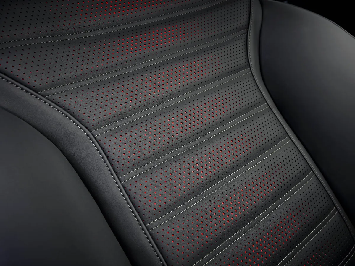 2024 Alfa Romeo Tonale 2.0T 268HP L4 9AT,autocango,china used car exporter,china ev exporter,chinese used car exporter,chinese used ev exporter