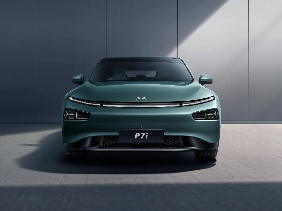 Xpeng P7,autocango,china used car exporter,china ev exporter,chinese used car exporter,chinese used ev exporter