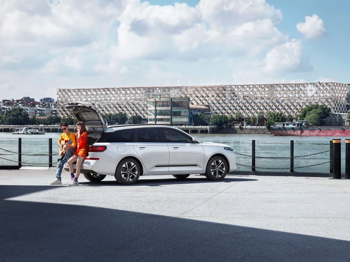 BaoJun RC-5,autocango,china used car exporter,china ev exporter,chinese used car exporter,chinese used ev exporter BaoJun RC-5,autocango,china used car exporter,china ev exporter,chinese used car exporter,chinese used ev exporter