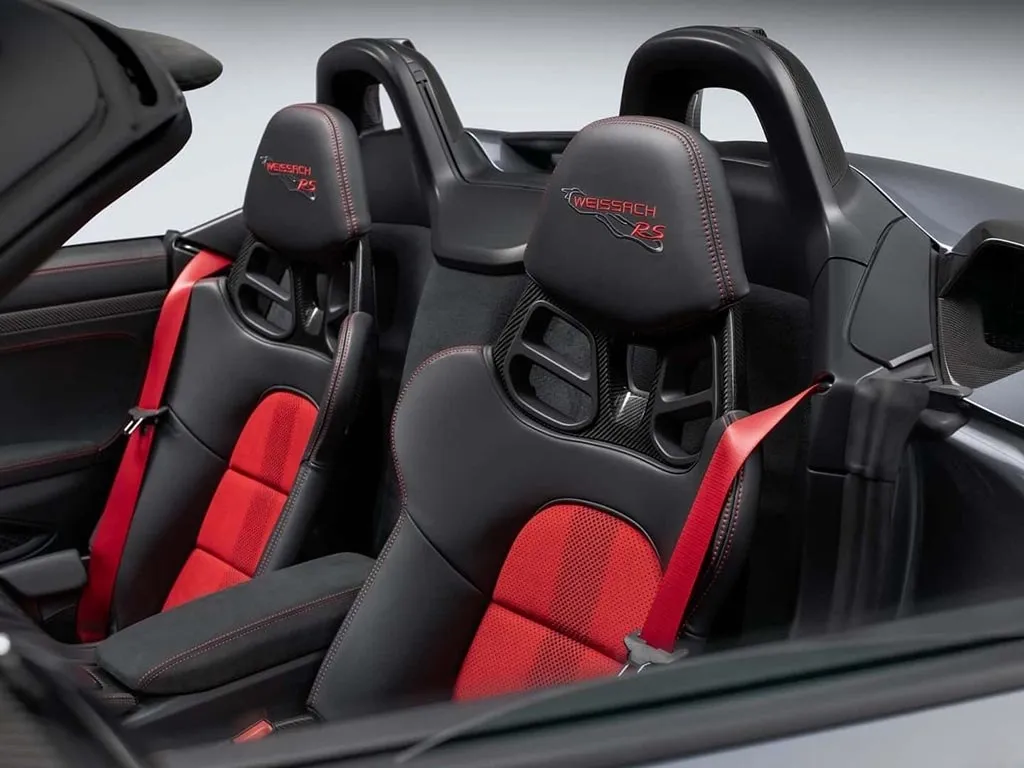 Porsche 718,autocango,china used car exporter,china ev exporter,chinese used car exporter,chinese used ev exporter