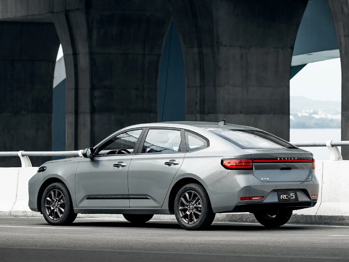 BaoJun RC-5,autocango,china used car exporter,china ev exporter,chinese used car exporter,chinese used ev exporter BaoJun RC-5,autocango,china used car exporter,china ev exporter,chinese used car exporter,chinese used ev exporter