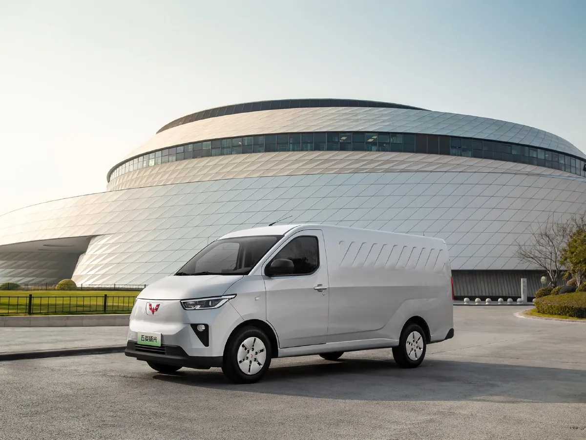 WuLing YangGuang,autocango,china used car exporter,china ev exporter,chinese used car exporter,chinese used ev exporter