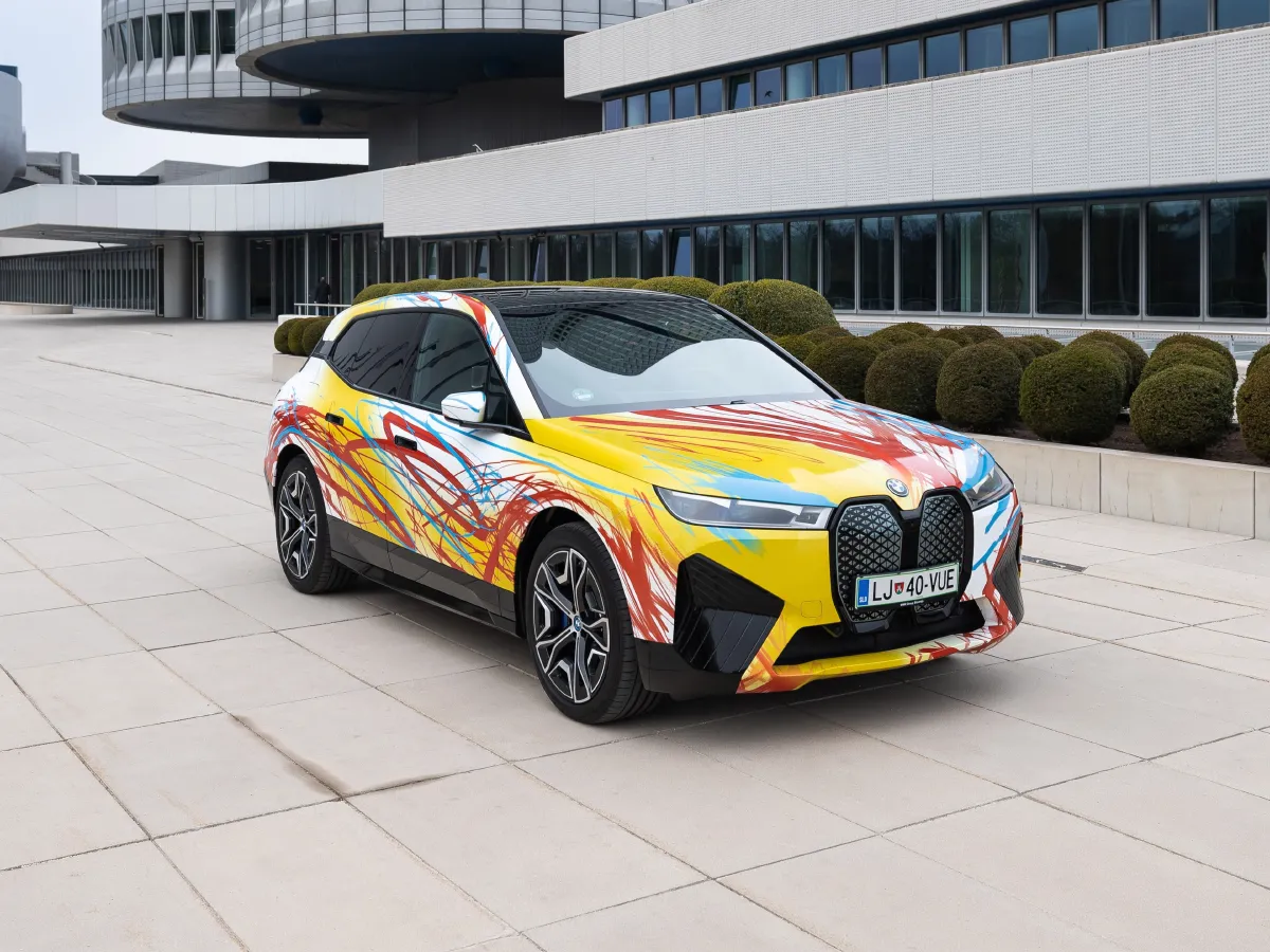 BMW iX,autocango,china used car exporter,china ev exporter,chinese used car exporter,chinese used ev exporter