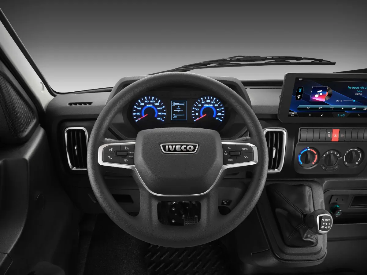 Iveco DeYi,autocango,china used car exporter,china ev exporter,chinese used car exporter,chinese used ev exporter