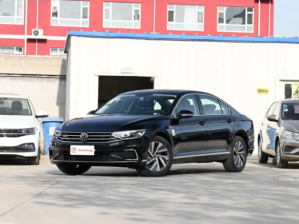 Volkswagen Magotan GTE,autocango,china used car exporter,china ev exporter,chinese used car exporter,chinese used ev exporter