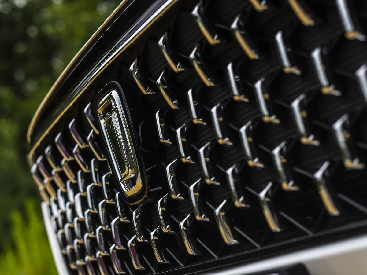 Bestune T33,autocango,china used car exporter,china ev exporter,chinese used car exporter,chinese used ev exporter