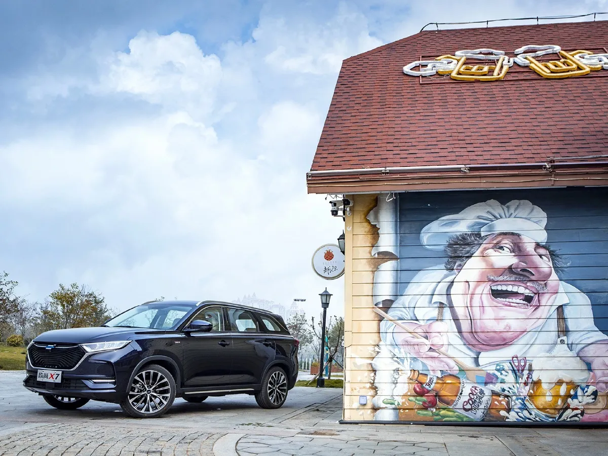 2021 ChangAn Oshan X7 1.5T 178HP L4 6MT,autocango,china used car exporter,china ev exporter,chinese used car exporter,chinese used ev exporter