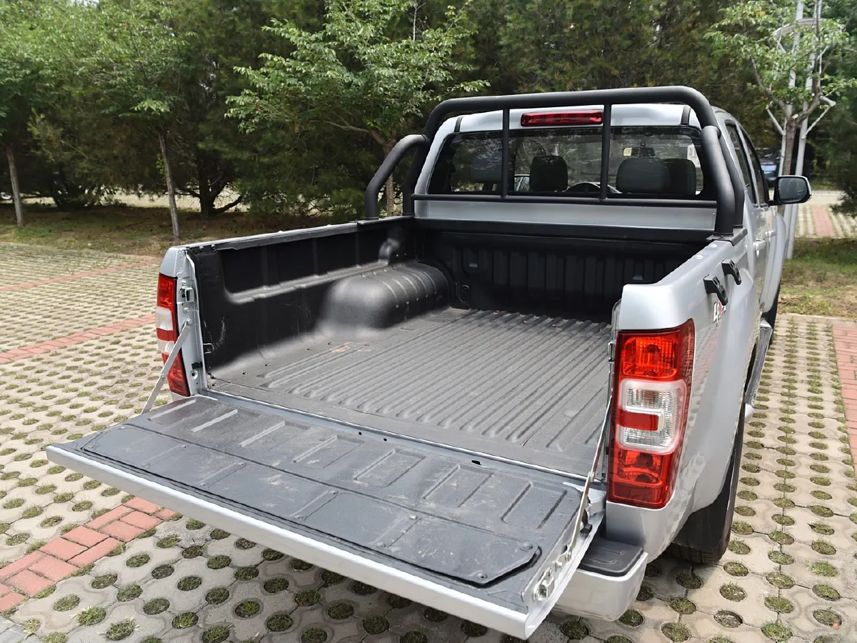 Isuzu RE-MAX Jim,autocango,china used car exporter,china ev exporter,chinese used car exporter,chinese used ev exporter