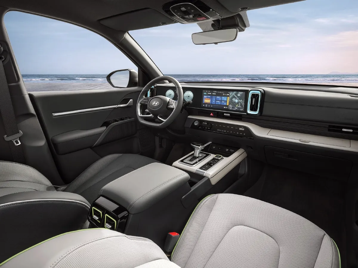 Hyundai ix35,autocango,china used car exporter,china ev exporter,chinese used car exporter,chinese used ev exporter