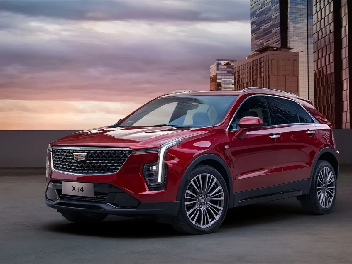 2024 Cadillac XT4 2.0T 237HP L4 9AT,autocango,china used car exporter,china ev exporter,chinese used car exporter,chinese used ev exporter