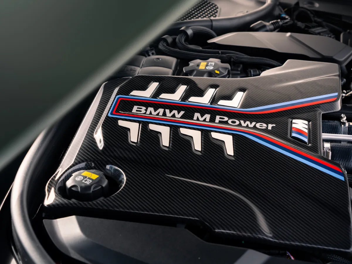 2012 BMW M5 4.4T 560HP V8 7DCT,autocango,china used car exporter,china ev exporter,chinese used car exporter,chinese used ev exporter