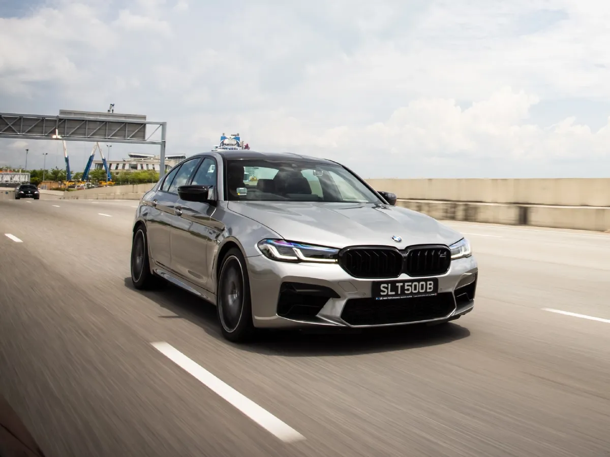 2012 BMW M5 4.4T 560HP V8 7DCT,autocango,china used car exporter,china ev exporter,chinese used car exporter,chinese used ev exporter