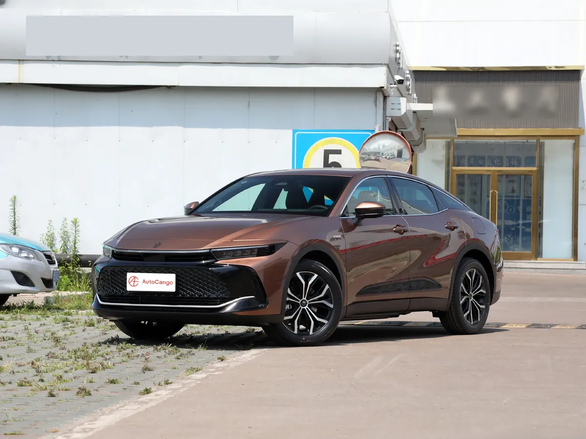 Toyota CrownSportCross,autocango,china used car exporter,china ev exporter,chinese used car exporter,chinese used ev exporter