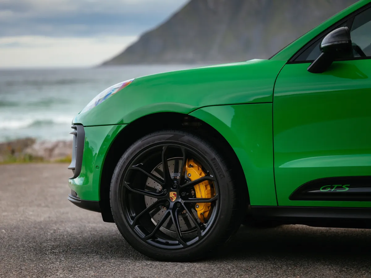 Porsche Macan,autocango,china used car exporter,china ev exporter,chinese used car exporter,chinese used ev exporter