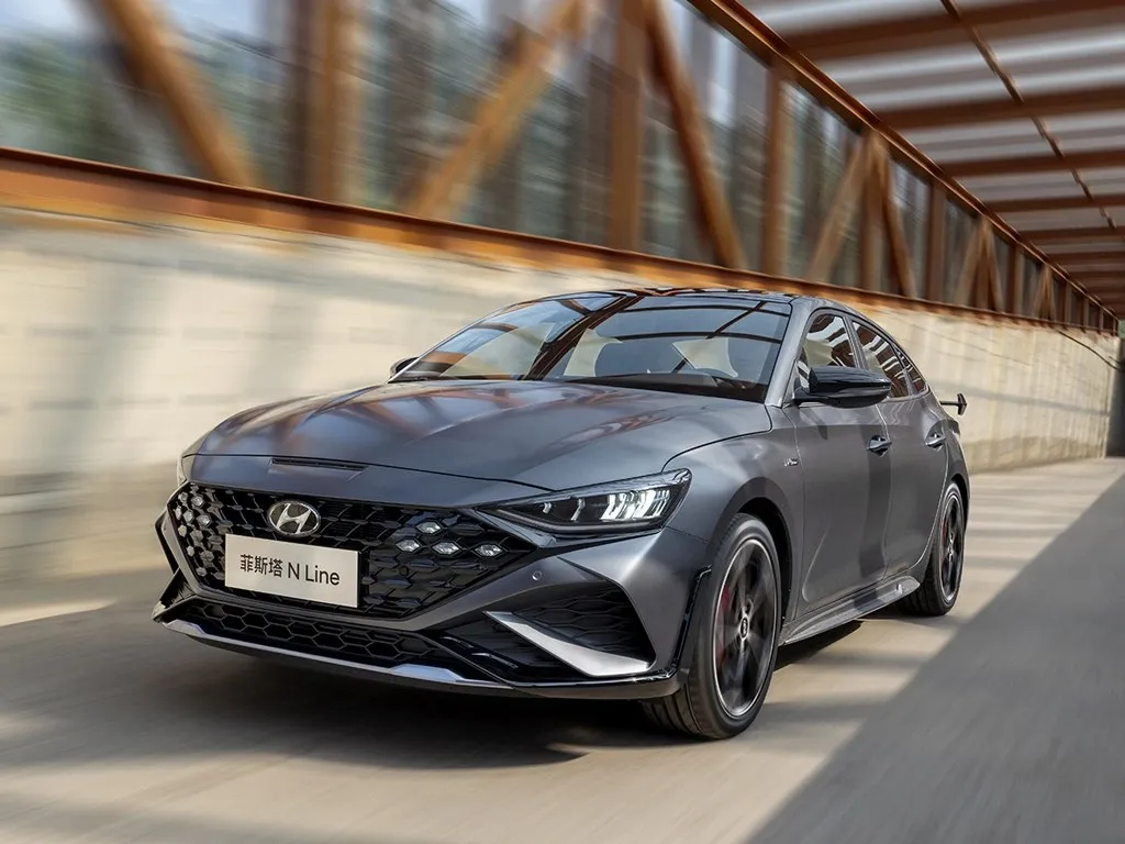 Hyundai La Festa,autocango,china used car exporter,china ev exporter,chinese used car exporter,chinese used ev exporter