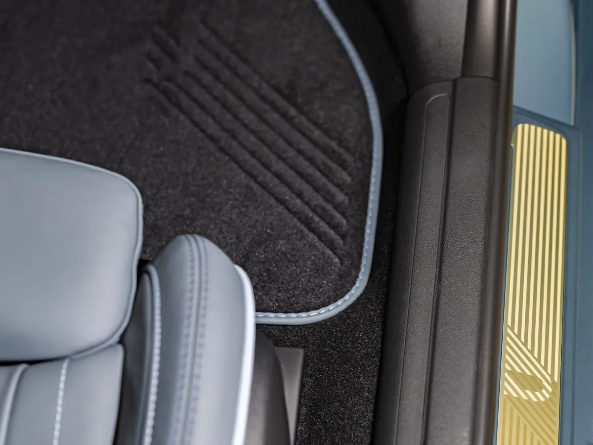 MINI CLUBMAN,autocango,china used car exporter,china ev exporter,chinese used car exporter,chinese used ev exporter