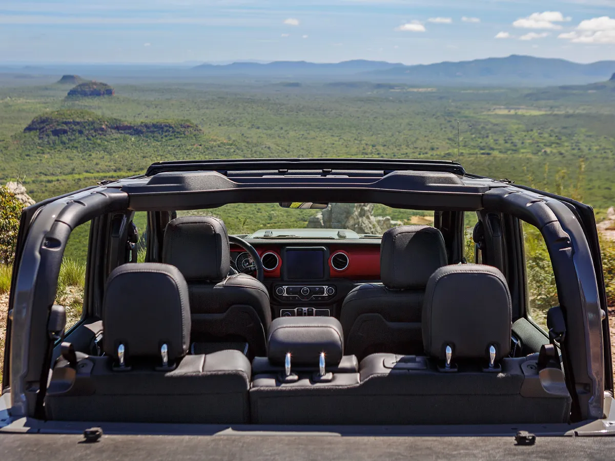 Jeep Gladiator,autocango,china used car exporter,china ev exporter,chinese used car exporter,chinese used ev exporter Jeep Gladiator,autocango,china used car exporter,china ev exporter,chinese used car exporter,chinese used ev exporter