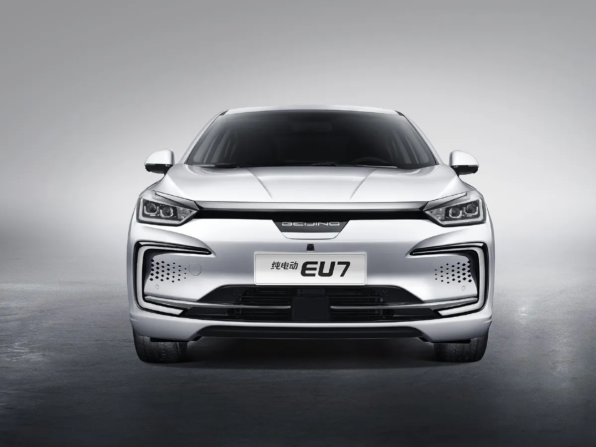 BeiJing Auto EU7,autocango,china used car exporter,china ev exporter,chinese used car exporter,chinese used ev exporter