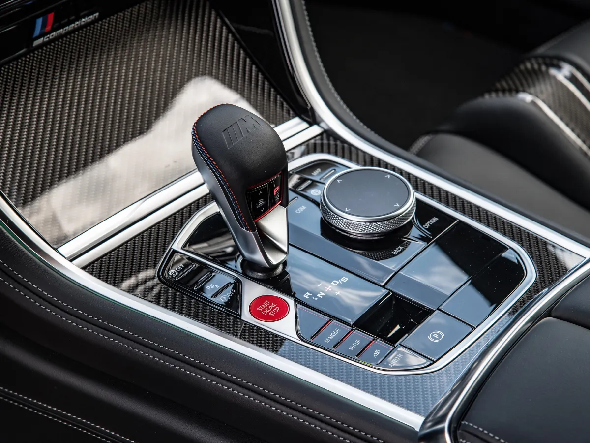 BMW M8,autocango,china used car exporter,china ev exporter,chinese used car exporter,chinese used ev exporter