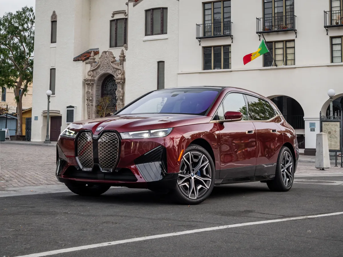 BMW iX,autocango,china used car exporter,china ev exporter,chinese used car exporter,chinese used ev exporter