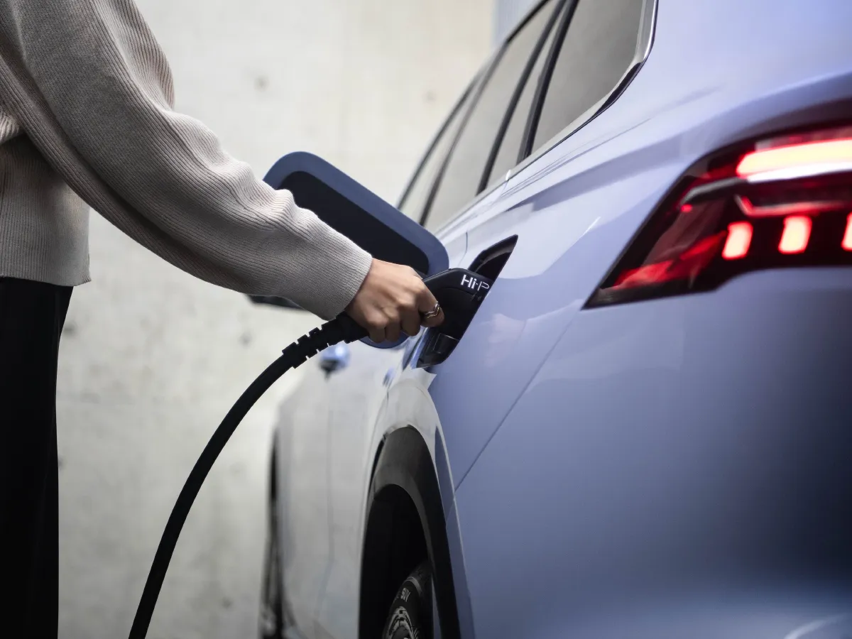 Geely Monjaro,autocango,china used car exporter,china ev exporter,chinese used car exporter,chinese used ev exporter