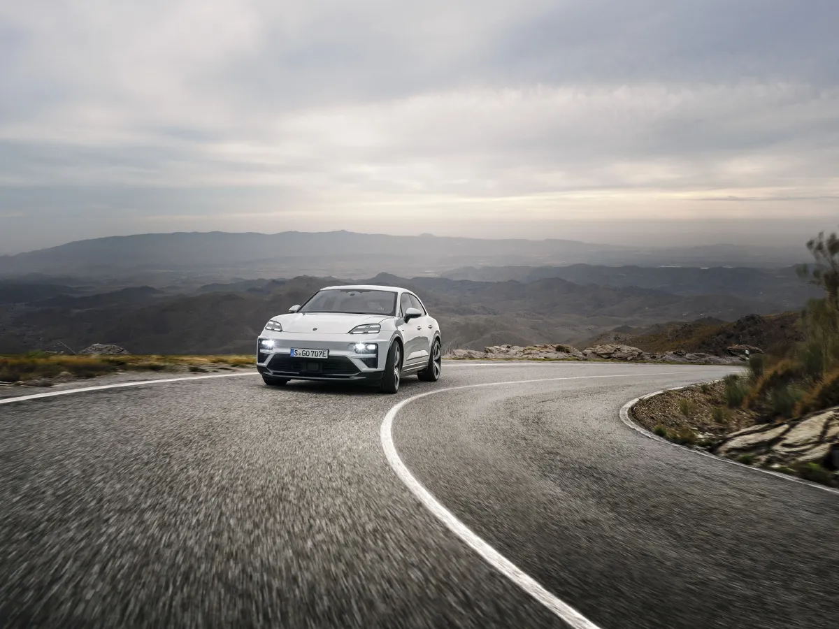 Porsche Macan All-Electric,autocango,china used car exporter,china ev exporter,chinese used car exporter,chinese used ev exporter