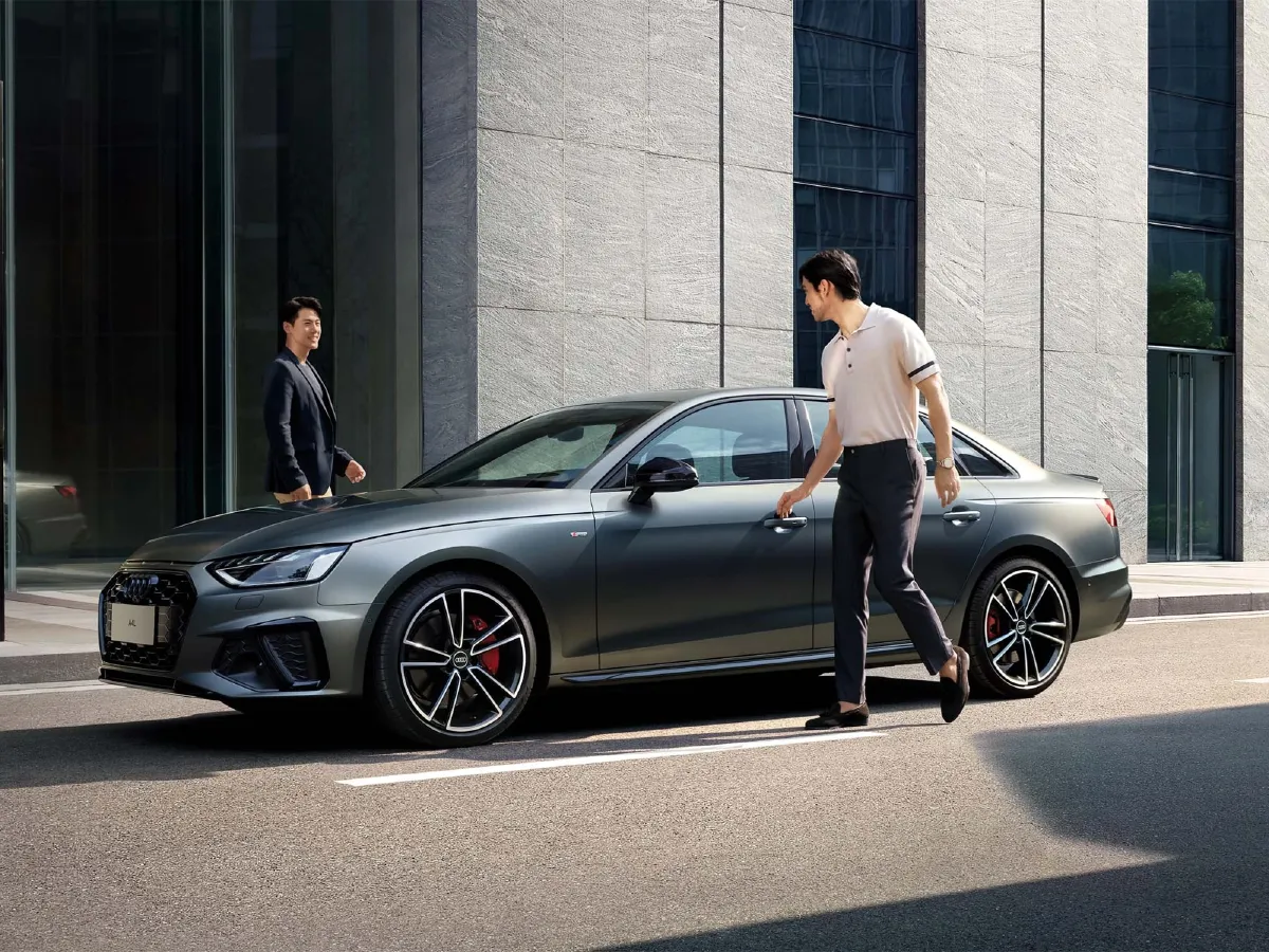 Audi A4L,autocango,china used car exporter,china ev exporter,chinese used car exporter,chinese used ev exporter