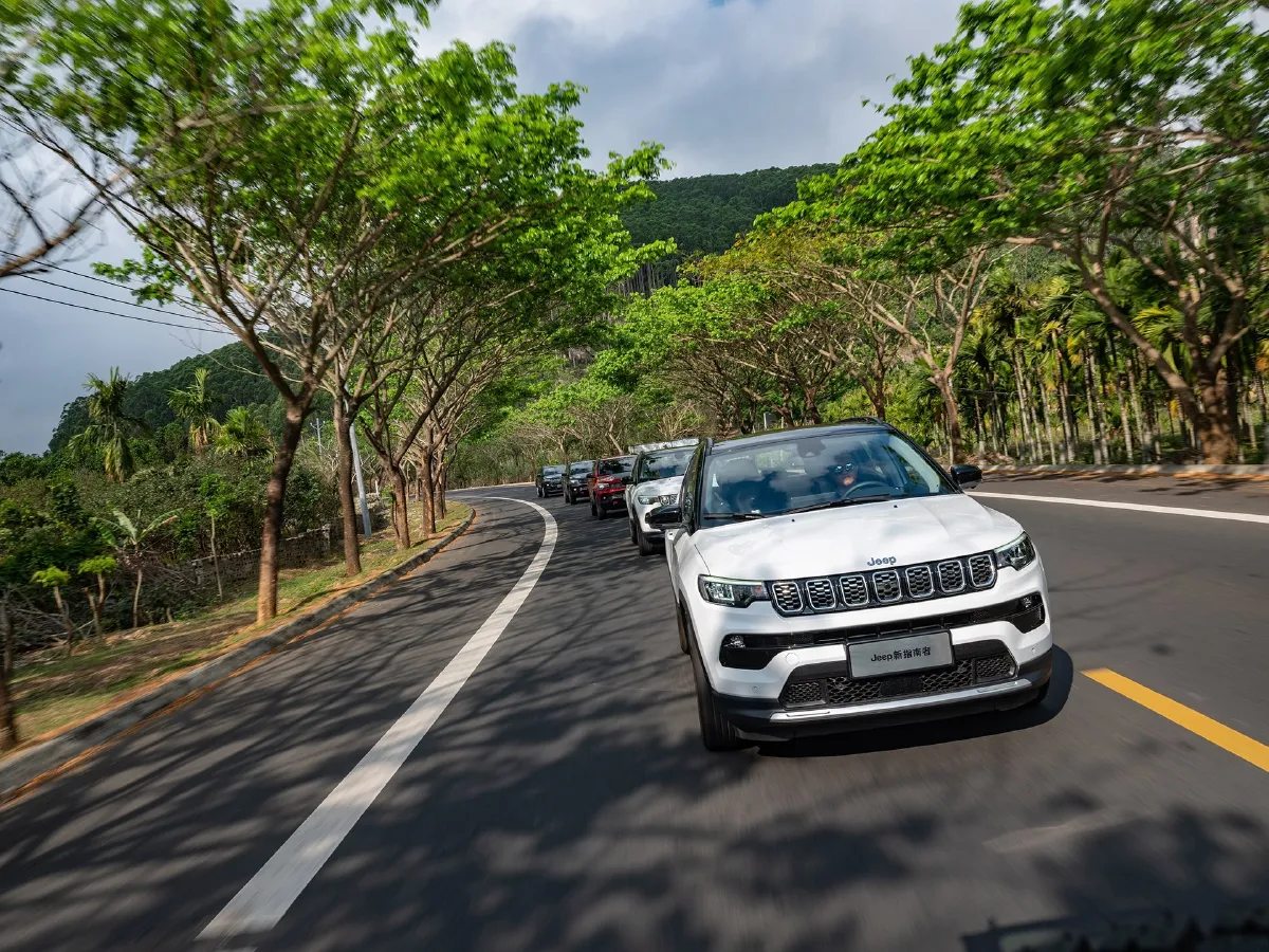 Jeep Compass,autocango,china used car exporter,china ev exporter,chinese used car exporter,chinese used ev exporter