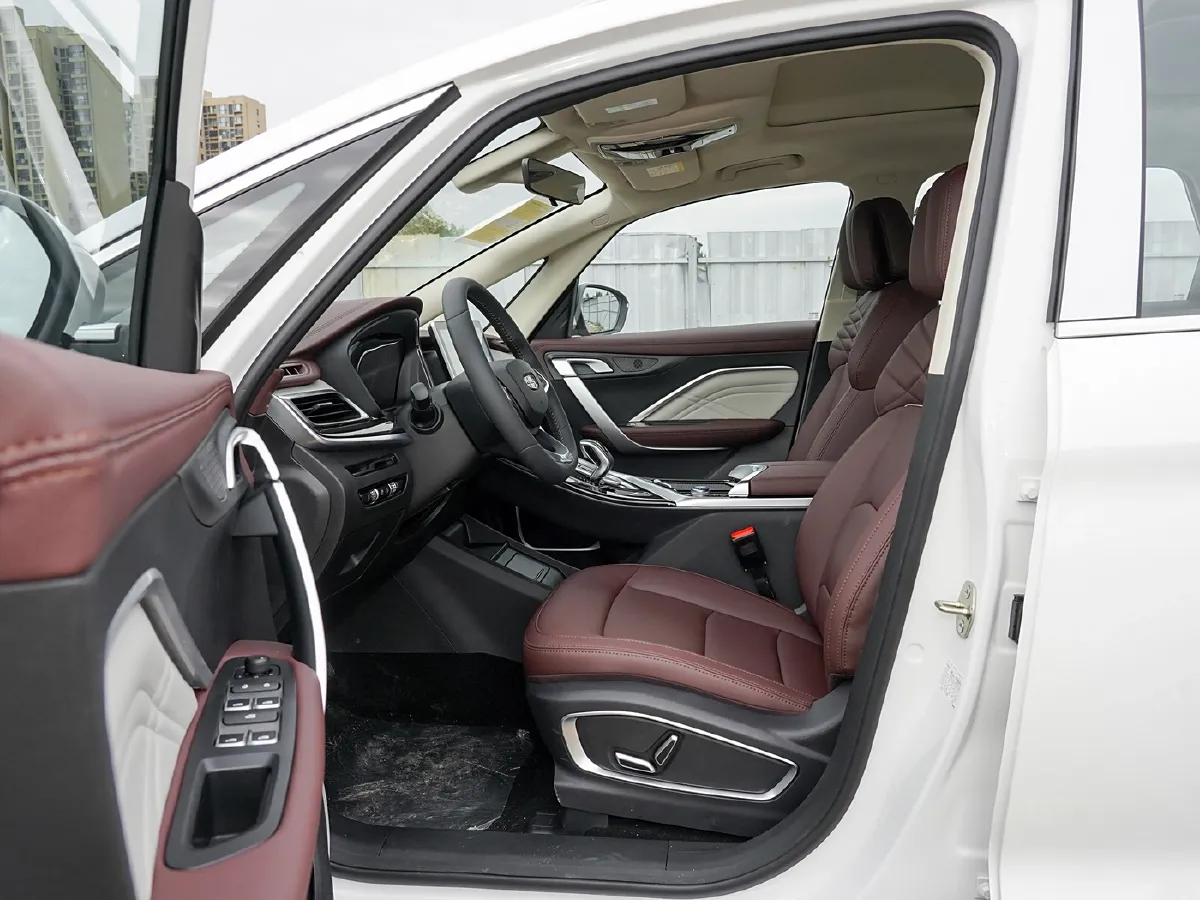 Geely JiaJi,autocango,china used car exporter,china ev exporter,chinese used car exporter,chinese used ev exporter