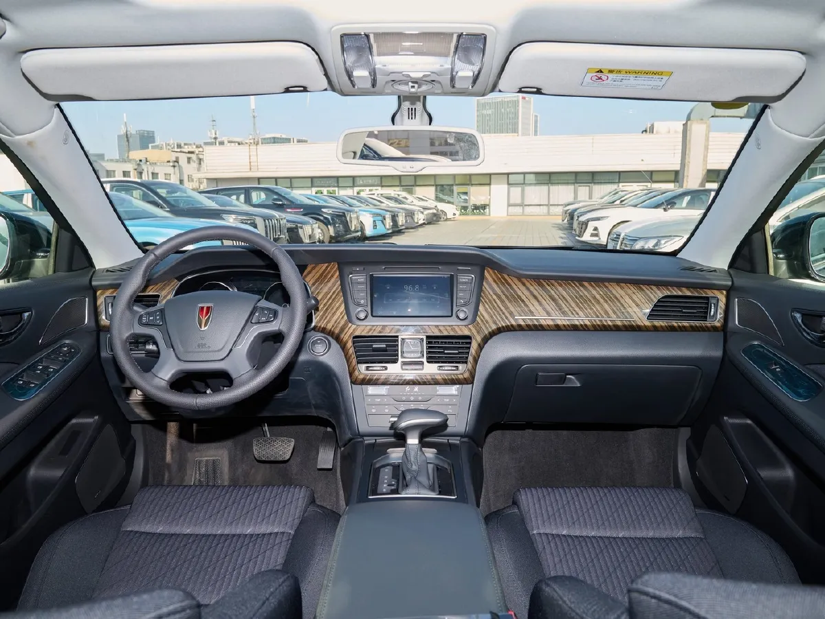 HongQi H7,autocango,china used car exporter,china ev exporter,chinese used car exporter,chinese used ev exporter