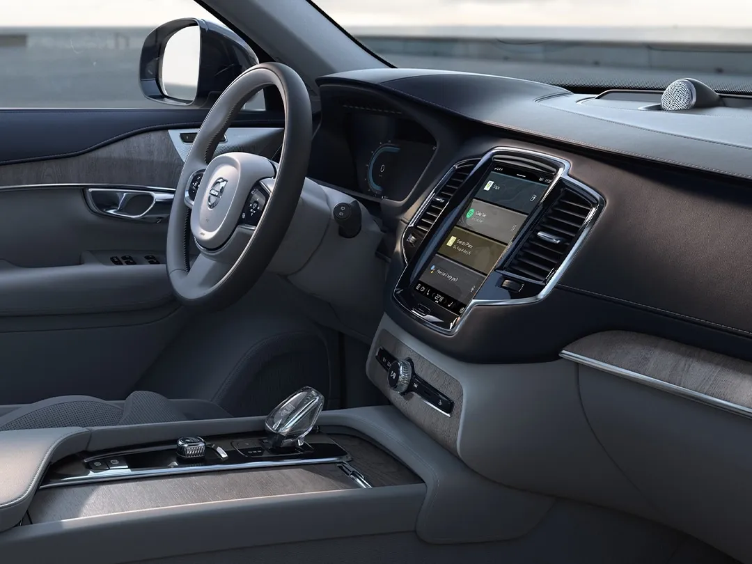 Volvo XC90,autocango,china used car exporter,china ev exporter,chinese used car exporter,chinese used ev exporter