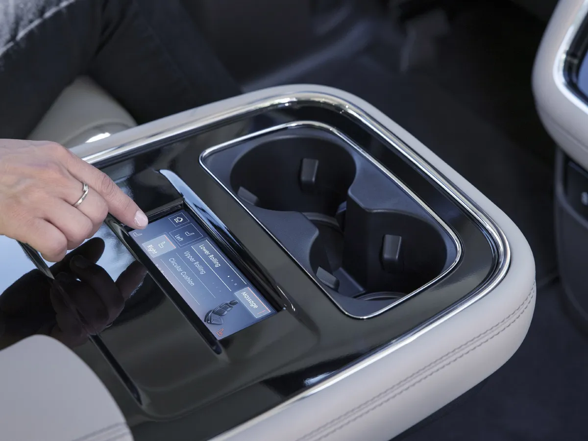 Lincoln Navigator,autocango,china used car exporter,china ev exporter,chinese used car exporter,chinese used ev exporter