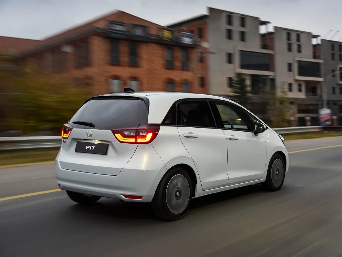 2013 Honda Fit 1.3L 88HP L4 CVT Hybrid,autocango,china used car exporter,china ev exporter,chinese used car exporter,chinese used ev exporter