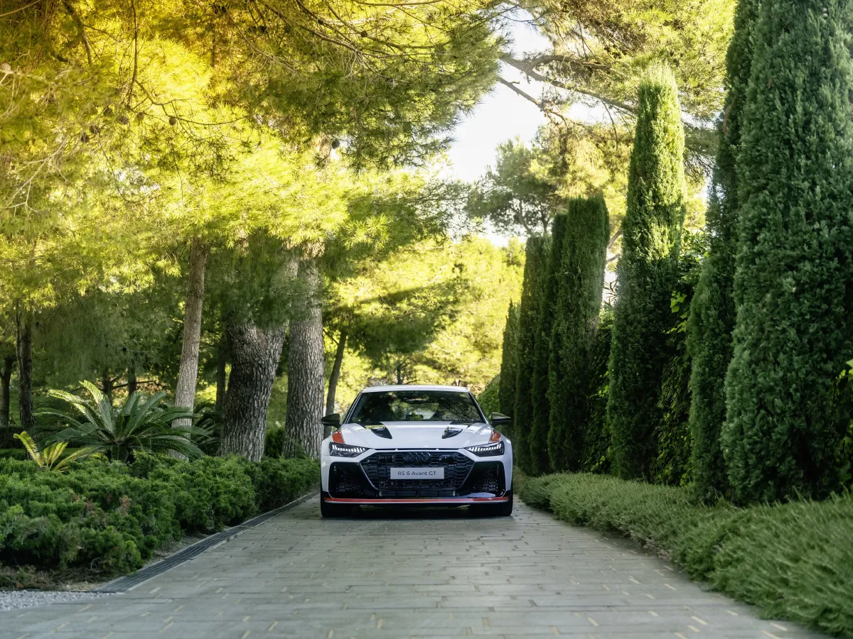 Audi RS 6,autocango,china used car exporter,china ev exporter,chinese used car exporter,chinese used ev exporter