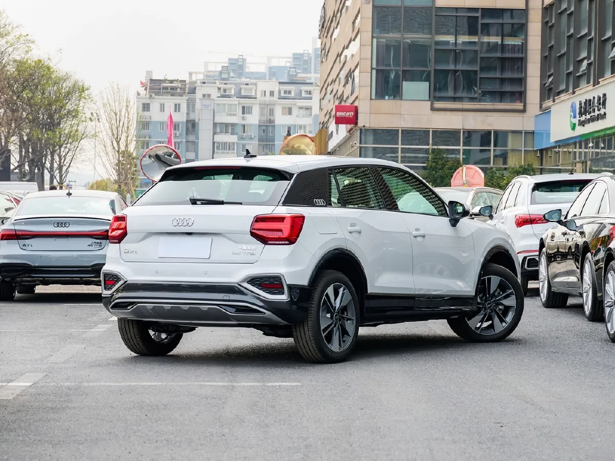 Audi Q2L,autocango,china used car exporter,china ev exporter,chinese used car exporter,chinese used ev exporter Audi Q2L,autocango,china used car exporter,china ev exporter,chinese used car exporter,chinese used ev exporter