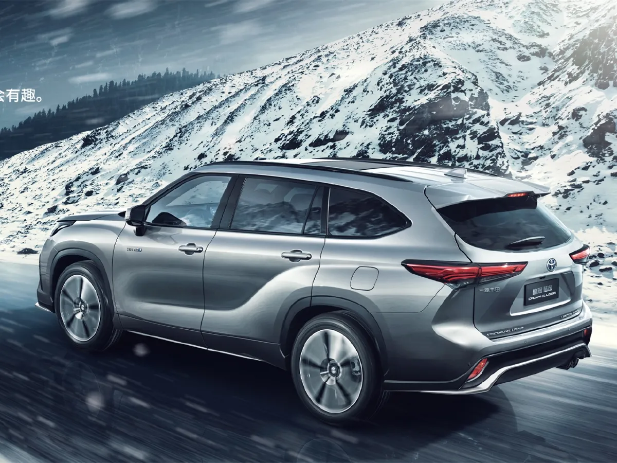 Toyota Crown Kluger,autocango,china used car exporter,china ev exporter,chinese used car exporter,chinese used ev exporter