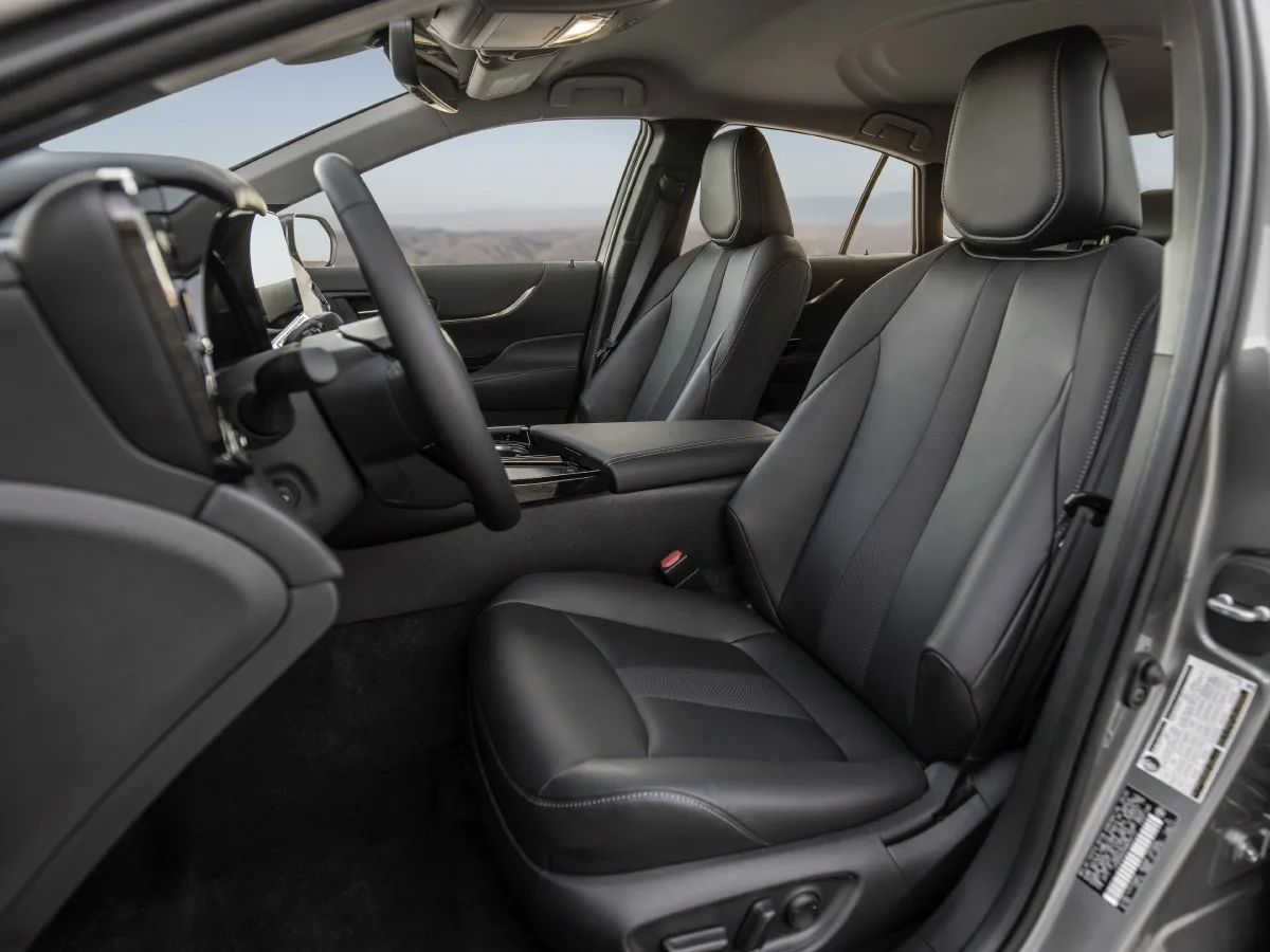 2023 Toyota Mirai,autocango,china used car exporter,china ev exporter,chinese used car exporter,chinese used ev exporter