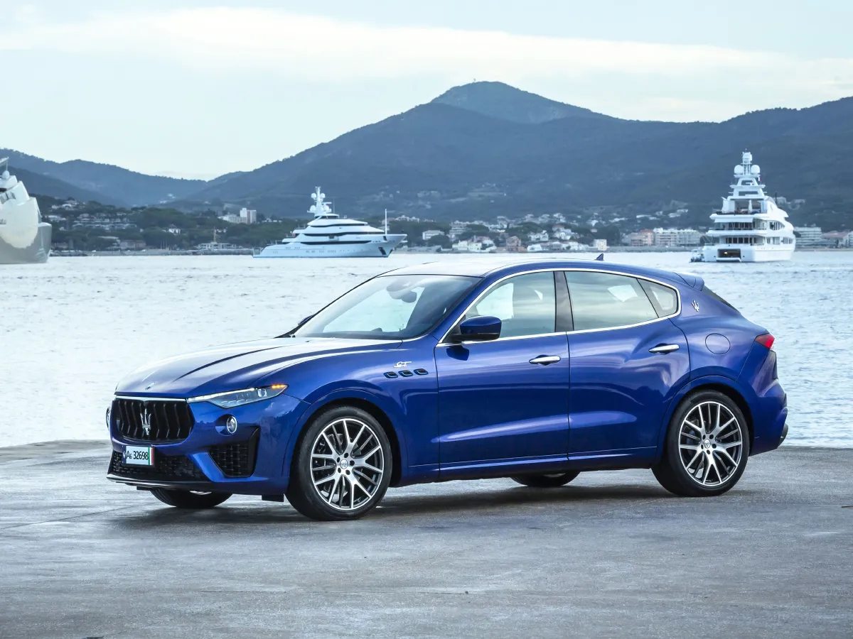 Maserati Levante,autocango,china used car exporter,china ev exporter,chinese used car exporter,chinese used ev exporter