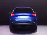 Audi Q2L e-tron