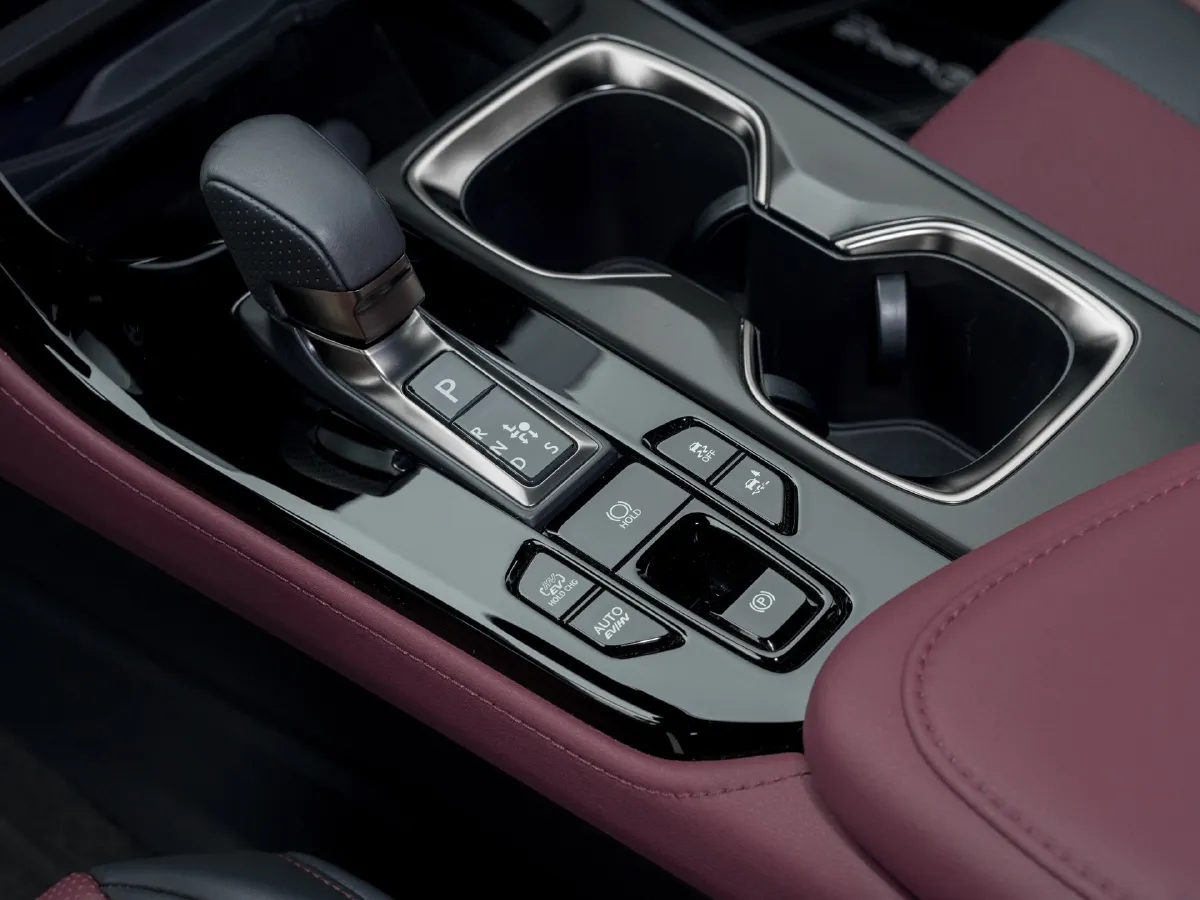 2024 Lexus NX 2.5L 185HP L4 E-CVT PHEV 16KWH,autocango,china used car exporter,china ev exporter,chinese used car exporter,chinese used ev exporter