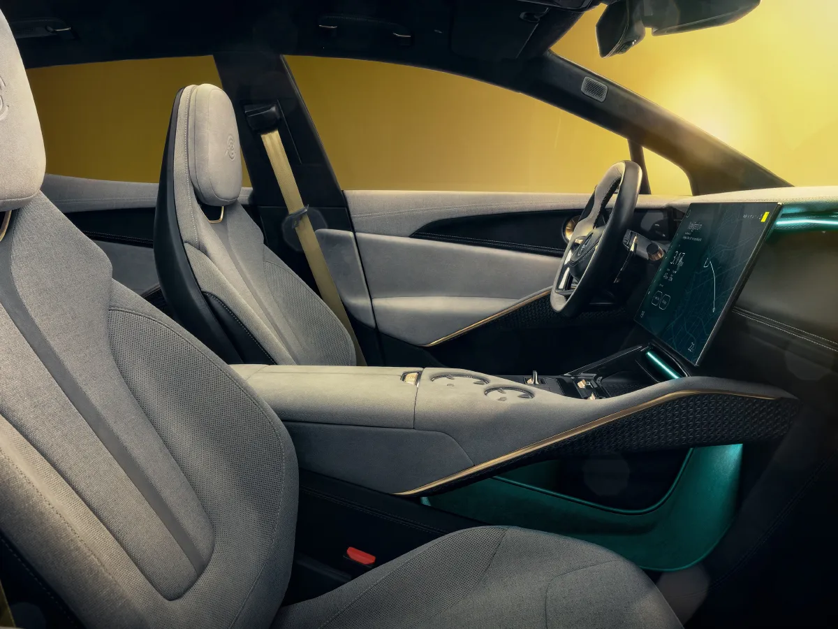 Lotus ELETRE,autocango,china used car exporter,china ev exporter,chinese used car exporter,chinese used ev exporter