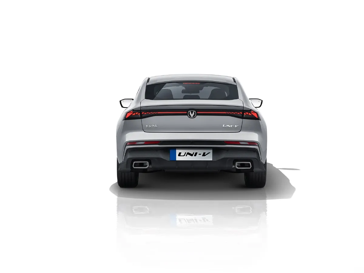 ChangAn UNI-V,autocango,china used car exporter,china ev exporter,chinese used car exporter,chinese used ev exporter